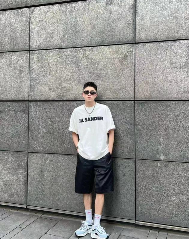 清爽干净男生夏日风